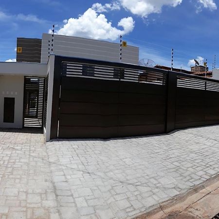 Apto inteiro Seguro e Confortável com piscina Anápolis Exterior foto